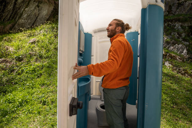 Best Construction site porta potty rental  in Enetai, WA